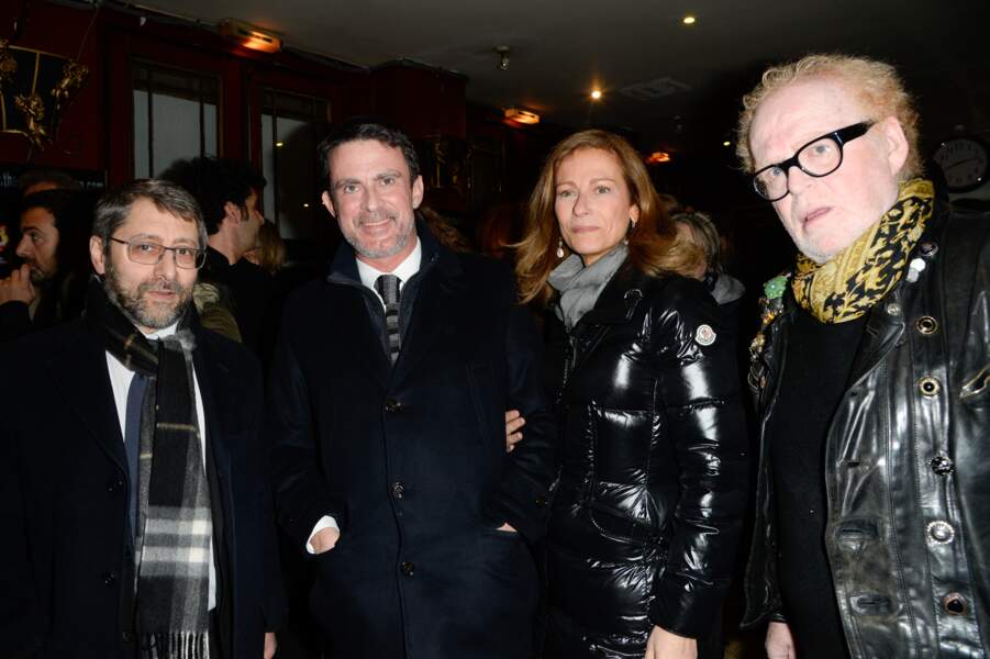 Manuel Valls, Anne Gravoin, Haïm Korsia, Dominique Courbes à la représentation de "Les Fantômes de la rue Papillon"