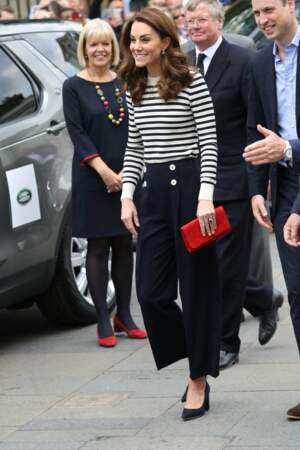 Kate Middleton ne cache pas son bonheur, à quelques heures de la naissance de son nouveau neveu