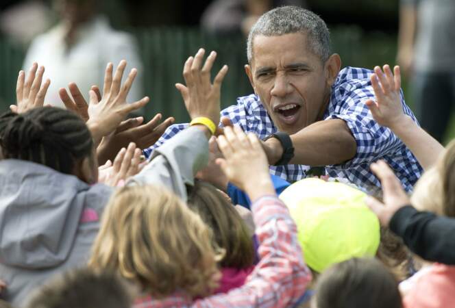 Bain de foule pour le président, qui participait à sa dernière chasse aux oeufs à la Maison Blanche