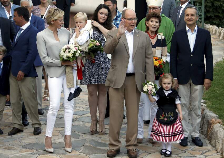 Charlène de Monaco et le prince Jacques de Monaco ont assisté au traditionnel pique-nique.