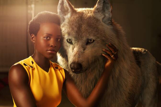 Lupita Nyong'o fait Raksha, la mère louve qui a éduqué  Mowgli
