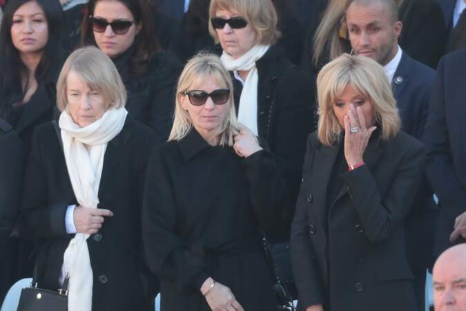 Brigitte Macron en larmes lors de l'hommage national à Charles Aznavour