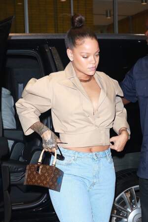 Rihanna dans les rues de New York, le 11 octobre 2017
