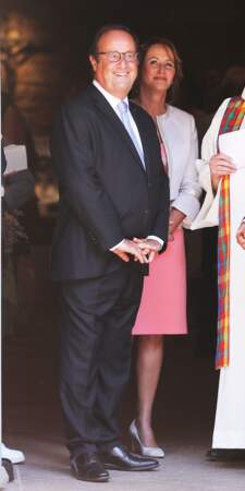 Ségolène Royal et François Hollande à la sortie de l'église de Meyssac lors du mariage de Thomas Hollande.