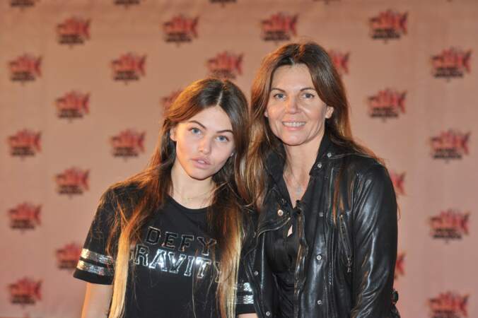 Véronika Loubry et sa fille Thylane Blondeau lors des NRJ Music Awards le 7 novembre 2015 à Cannes