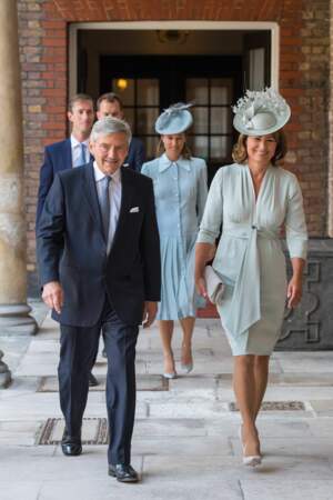 Michael and Carole Middleton arrivent au baptême du prince Louis