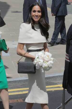 Meghan Markle en robe blanche Givenchy
