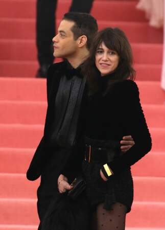 Charlotte Gainsbourg arborait un total look noir au Gala du Met