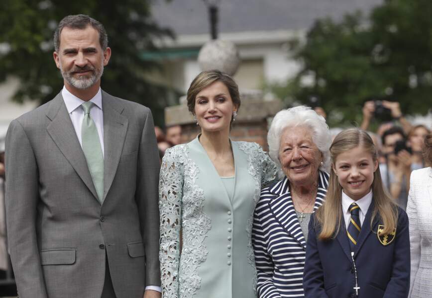 Pour l'occasion, le roi Felipe VI, et la reine Letizia dEspagne avaient assorti leurs tenues. 