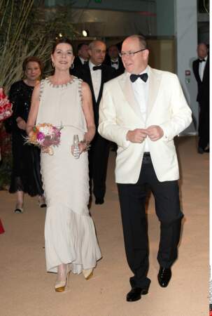 Caroline de Monaco et le prince Albert II de Monaco au Bal de la Rose en 2016