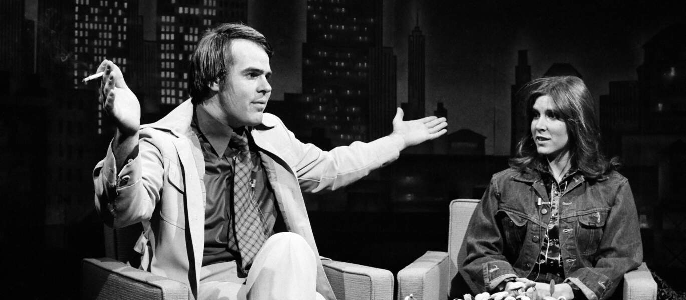 Carrie Fisher et Dan Akroyd sur le plateau du Saturday Night Live en 1978