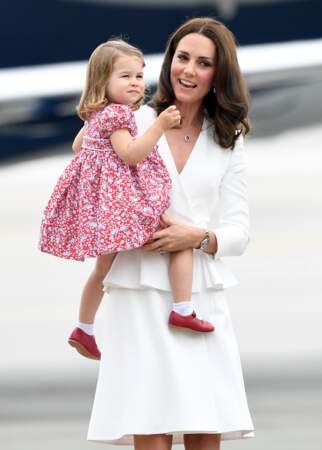 Kate et sa fille Charlotte, toutes les deux très jolies et très chic