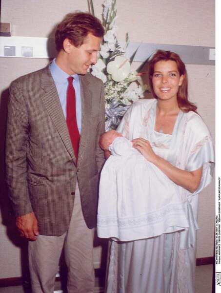 Stefano Casiraghi et Caroline de Monaco, lors de la naissance de leur fils Pierre en 1987