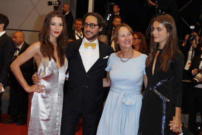 Ségolène Royal, son fils Thomas Hollande,sa compagne Emilie Broussouloux  à Cannes
