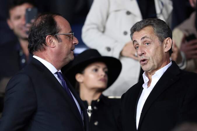 François Hollande et Nicolas Sarkozy échangent leurs impressions sur le début de saison du PSG
