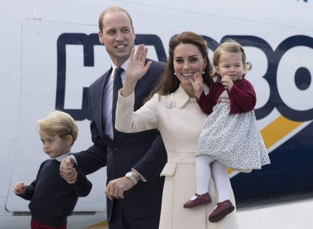 Le prince William et la duchesse de Cambridge accompagnés de leurs enfants