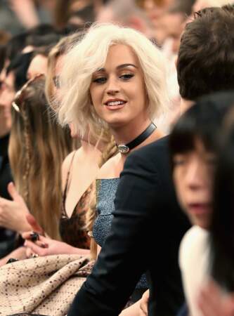 Le blond platine (Katy Perry) 