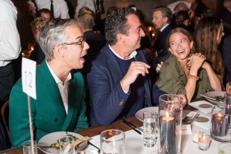 Mary Kate Olsen et Olivier Sarkozy, déjà très amoureux lors d'une soirée caritative le 5 novembre 2017