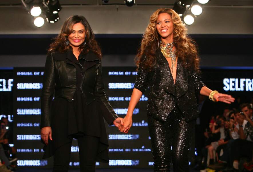 Beyonce et Tina Knowles au défilé House Of Derion à Londres
