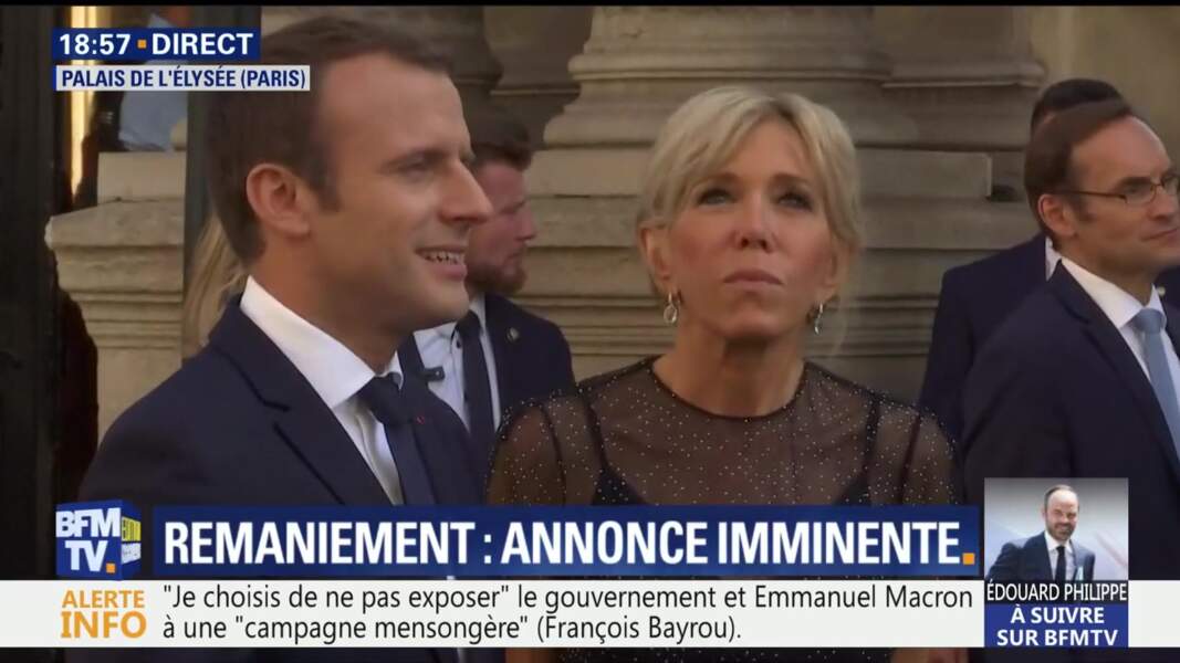 Le couple Macron à l'Elysée pour une soirée festive