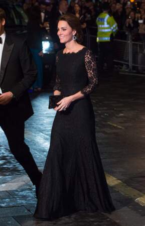 Ce n'est là qu'un hasard, mais en 2014 Kate portait cette robe Diane von Furstenberg…