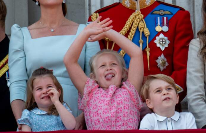 la princesse Charlotte, Savannah Phillips et le prince George, trois enfants épanouis