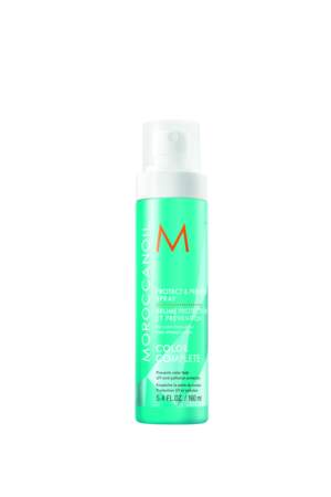 Pour protéger ses cheveux du soleil, une Brume protection Morrocanoil, 30 €, morrocanoil.com 