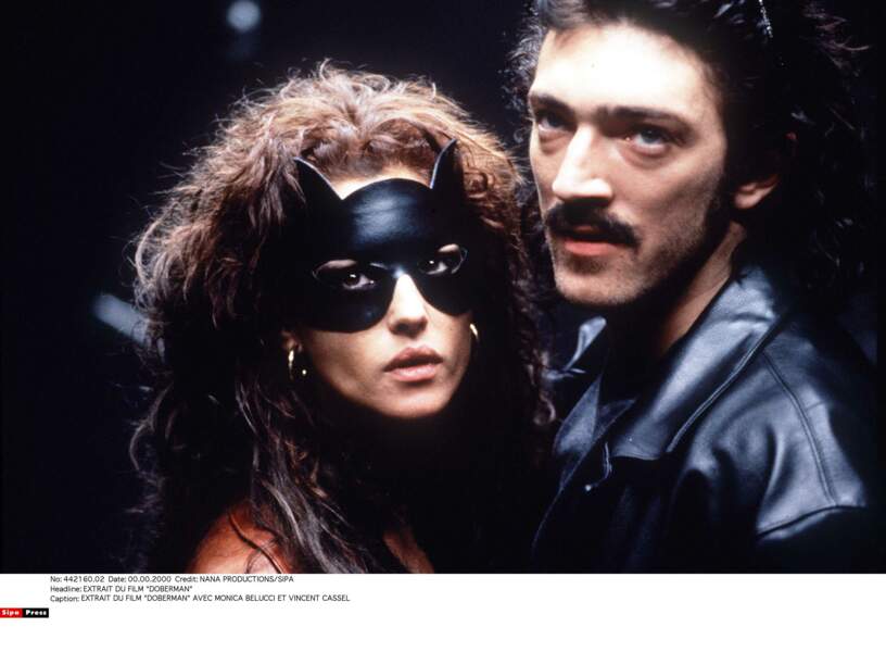 Monica Bellucci et Vincent Cassel dans Dobermann en 1997