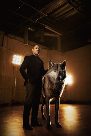 Giancarlo Esposito est la voix d'Akela, le chef de la meute de loups qui accueille Mowgli