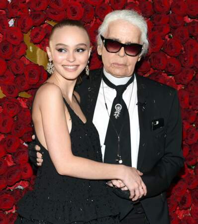 Entre Karl Lagerfeld et Lily-Rose Depp, une vraie histoire d'amitié comme avec sa maman, Vanessa Paradis