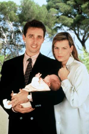 Stéphanie de Monaco et Daniel Ducruet posent pour la naissance de leur fille Paulien, en 1994