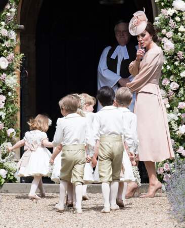 Kate Middleton surveille ses enfants