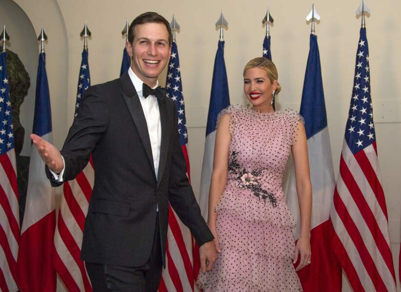 Ivanka Trump en robe Rodarte aux côtés de son mari Jared Kushner