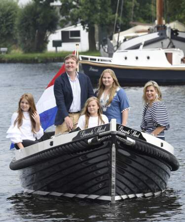 Arrivée de la famille royale des Pays-Bas à Warmond pour la traditionnelle photo de vacances le 7 juillet 2017