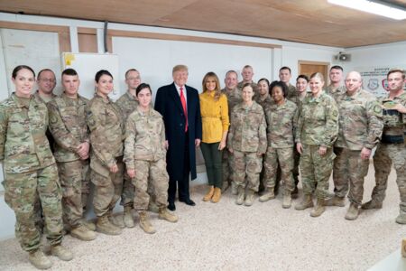 Melania et Donald Trump en Irak pour rendre visite aux soldats américains, le 26 décembre 2018