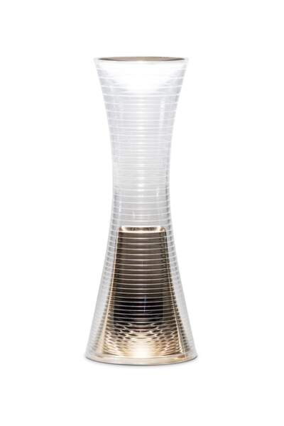 Lampe à poser “Come Together”,design Carlotta de Bevilacqua, à partir de 190 €, Artemide.