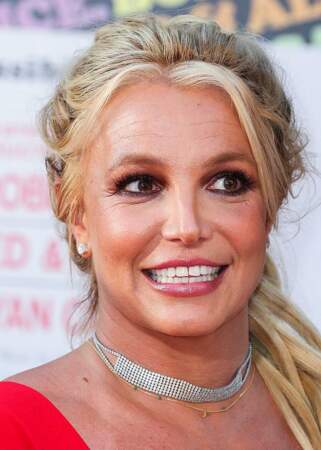 Britney Spears: u make up qui tient bon malgré la température...