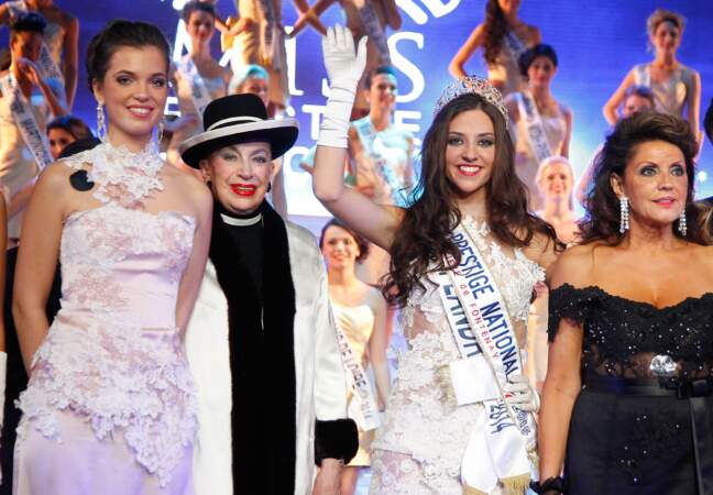 Sacre de Margaux Deroy en présence de Miss Prestige National 2014 Marie-Laure Cornu
