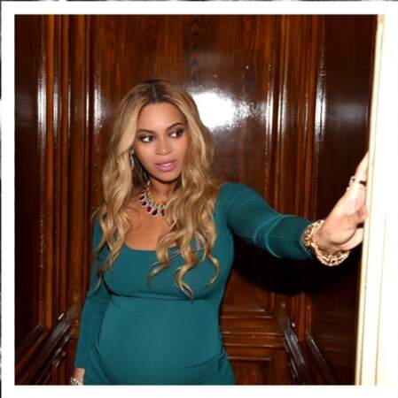 Le ventre de Beyoncé s'arrondit !