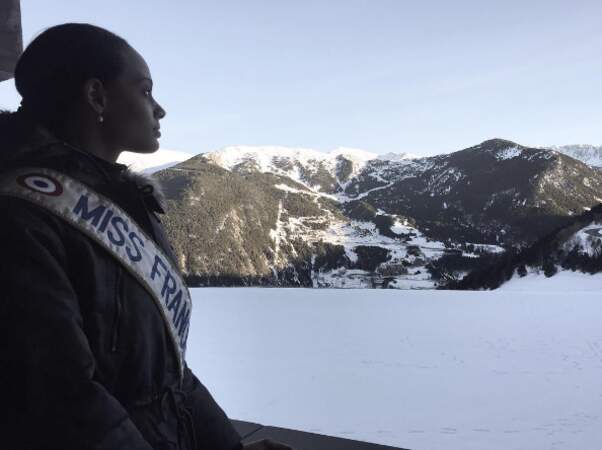 Quatre Miss France en vacances au skiAlicia 