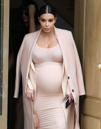 Kim Kardashian lors de sa deuxième grossesse en 2015. (c) Fameflynet/Bestimage