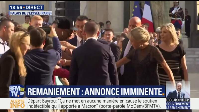 Bain de foule pour les Macron