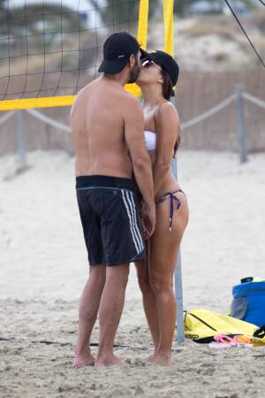 Eva Longoria : Pause tendresse sur la plage avec son mari José Baston