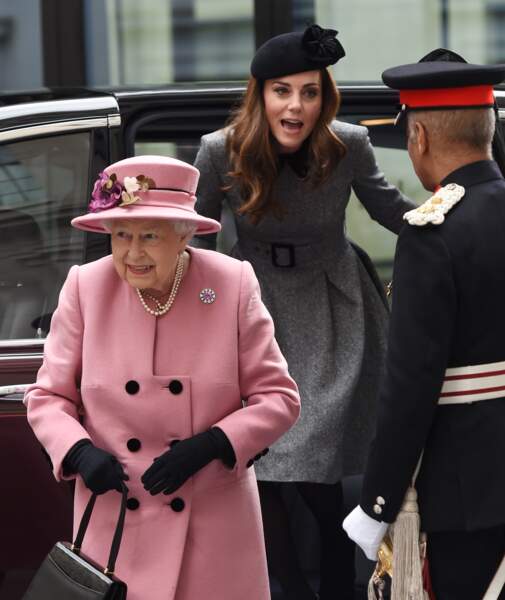 Kate Middleton et Elizabeth II inaugurent la ré-ouverture de la "Bush House" à Londres le 19 mars 2019