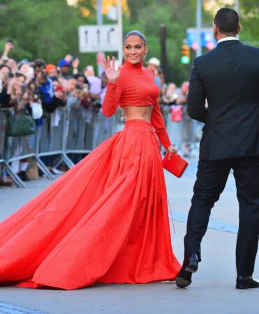 Jennifer Lopez avait opté pour un look de princesse, signé Harry Winston