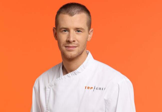  Mickaël Riss (23 ans), chef du restaurant l’Auberge du Moulin, à Saint-Sorlin-en-Valloire, dans la Drôme.