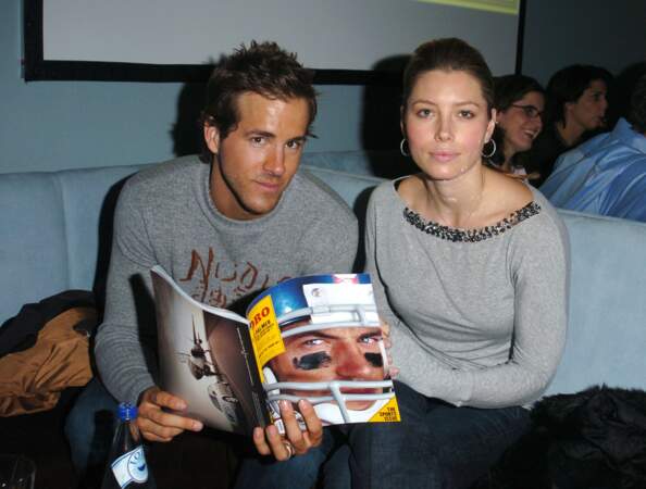2004: Ryan Reynolds s'améliore mais Jessica Biel...