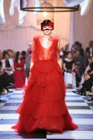 Elle s'est également inspirée de la robe "Poulenc", créée par Monsieur Christian Dior en 1950.