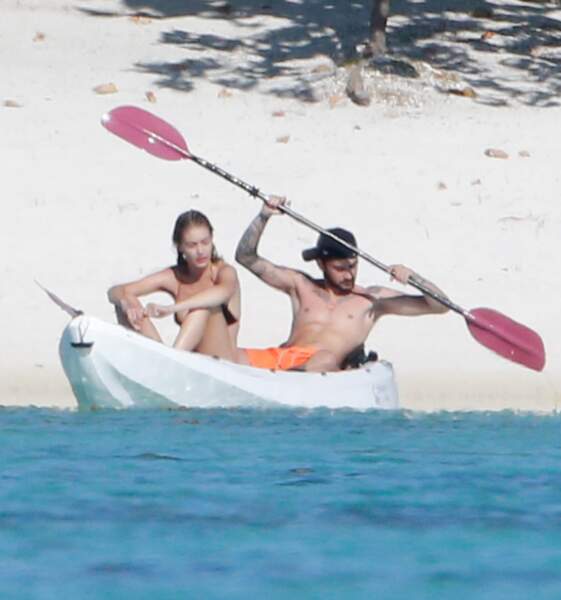 Gigi Hadid et Zayn Malik en vacances à Tahiti le 18 août 2016