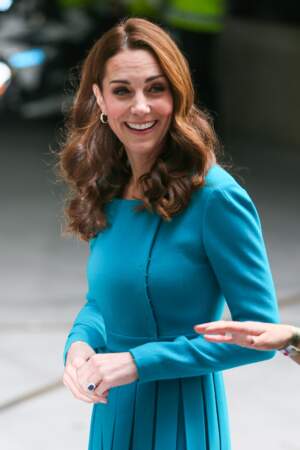 Kate Middleton arrive à la BBC Broadcast